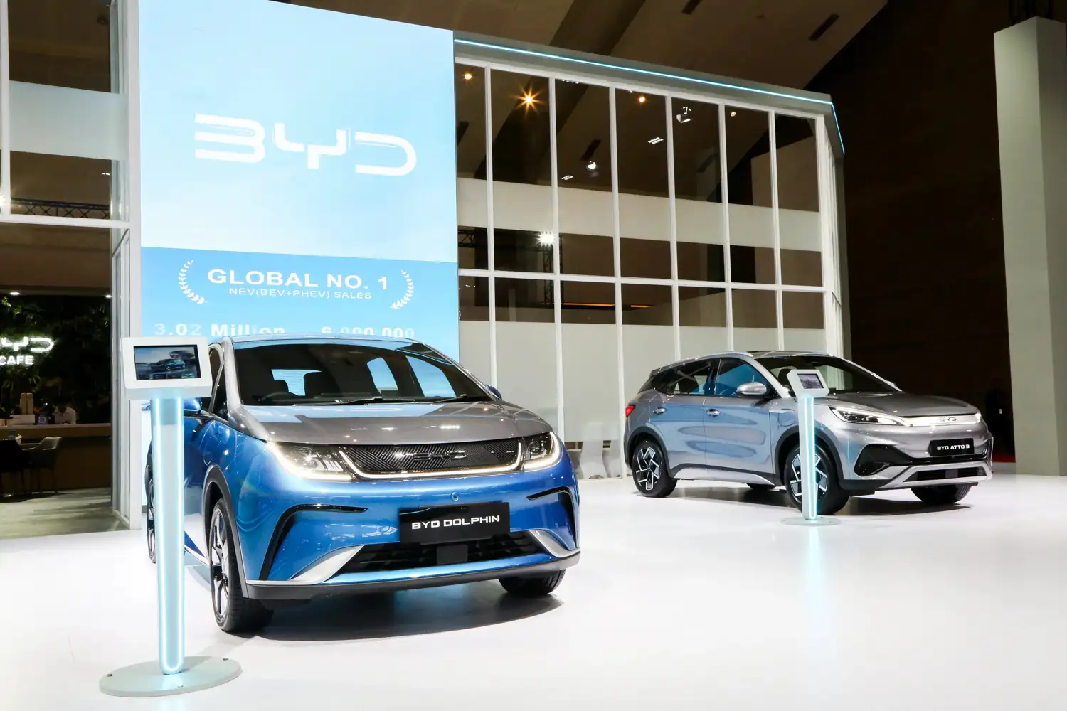 BYD Atto dan Dolphin Masuk Daftar Mobil Terlaris di Indonesia Kuartal I 2025